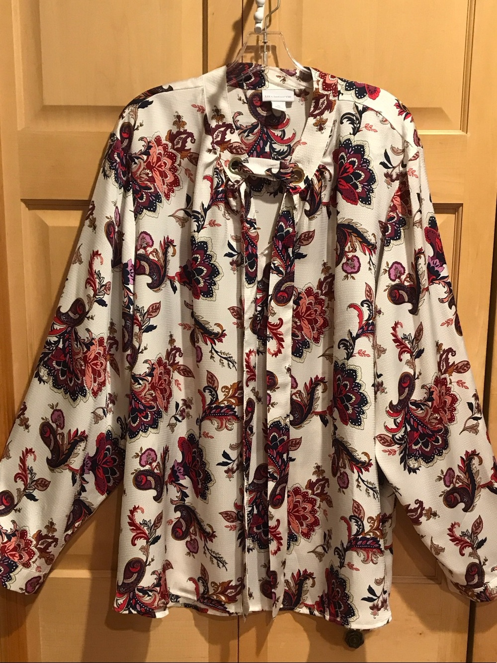 New Liz Claiborne Cream Tie-Neck Paisley Blouse with Red & Navy Accents